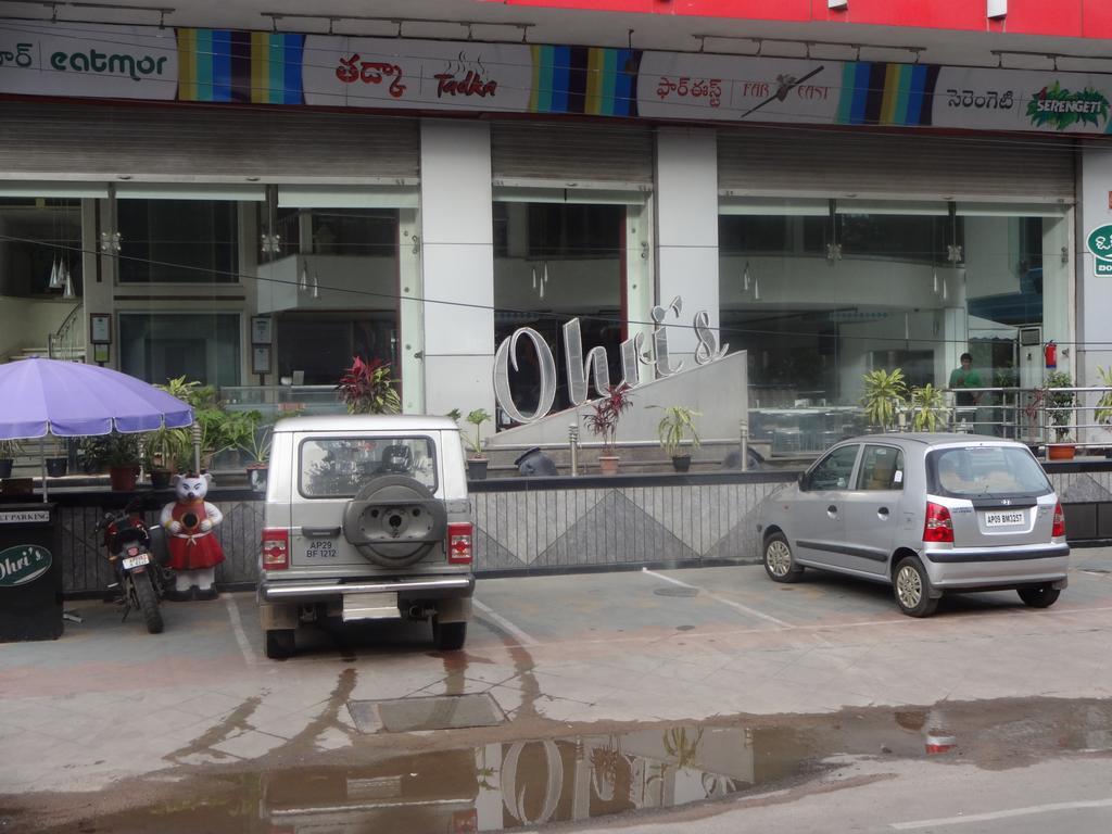 Ohris Banjara Hotel Hyderabad Eksteriør billede