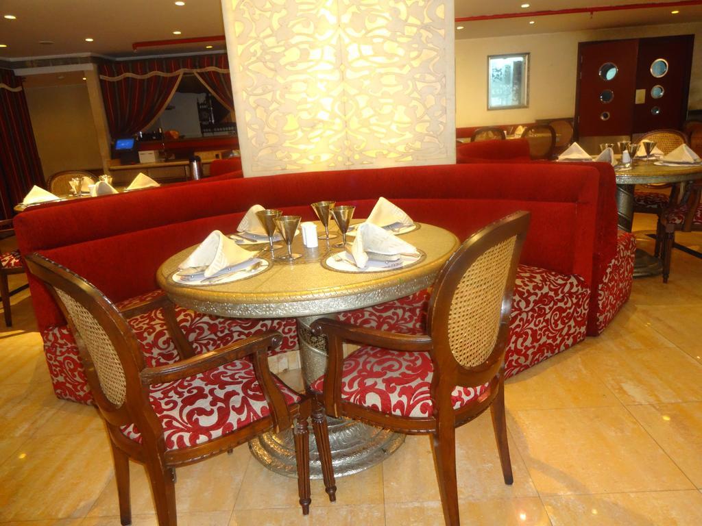 Ohris Banjara Hotel Hyderabad Eksteriør billede
