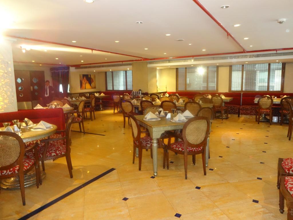 Ohris Banjara Hotel Hyderabad Eksteriør billede