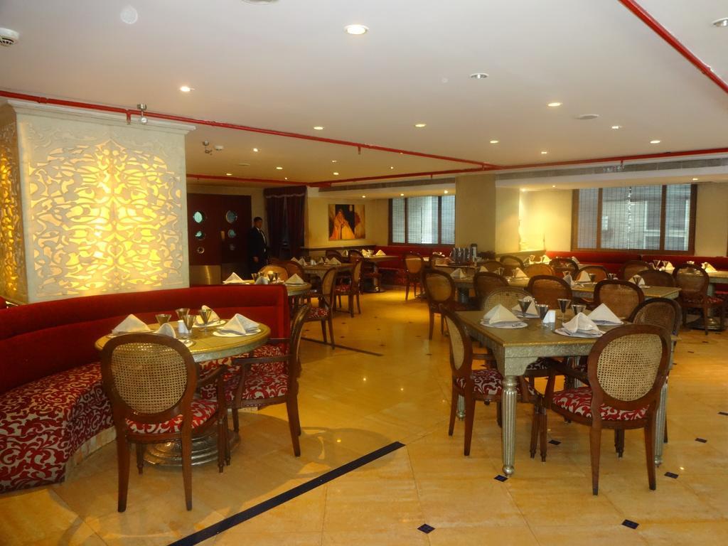 Ohris Banjara Hotel Hyderabad Eksteriør billede