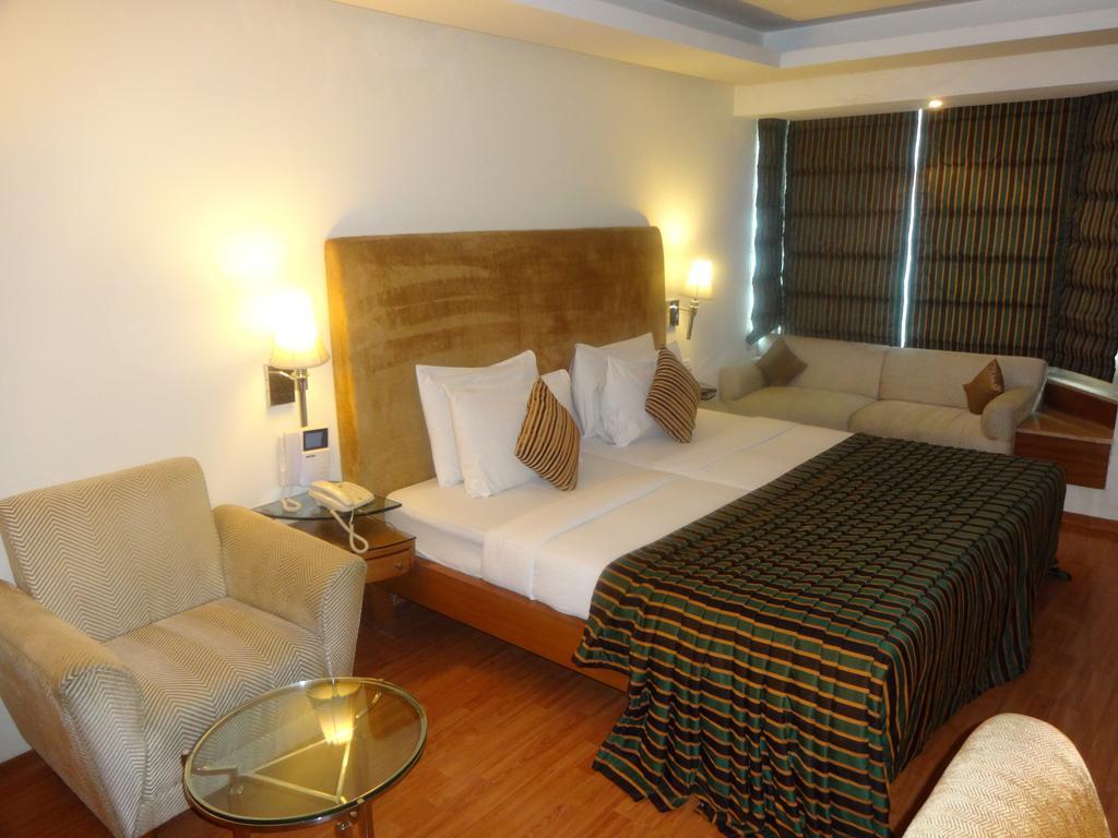 Ohris Banjara Hotel Hyderabad Eksteriør billede